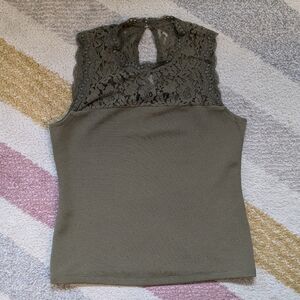 7th Avenue Design Studio New York & Company lace sleeveless tank top